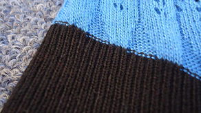 2013春夏新品 彩虹條紋V領針織鏤空開衫，引領多彩風尚